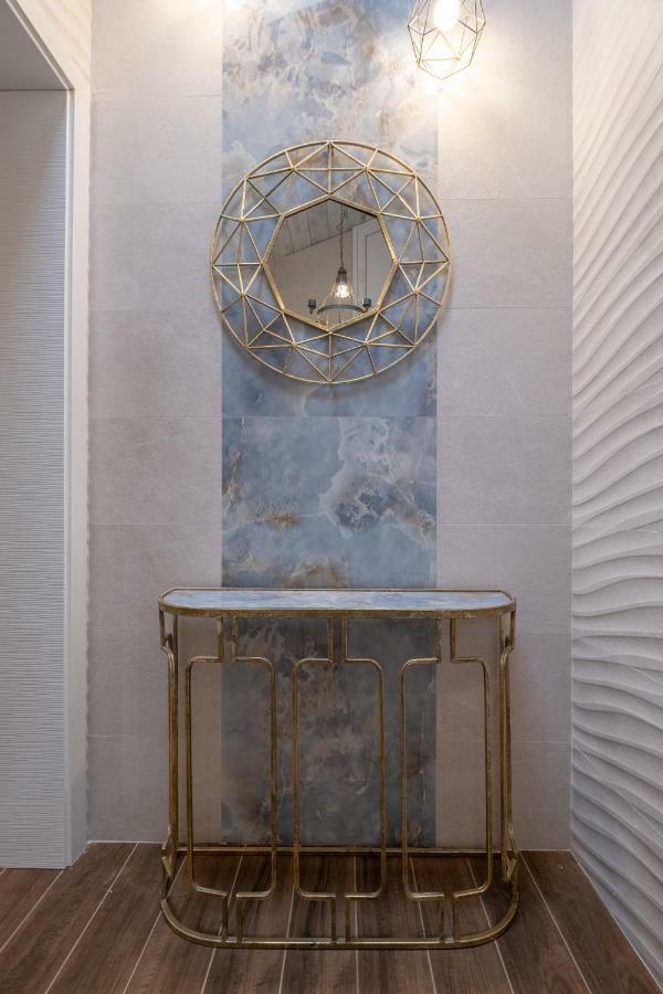 1-Bedroom Designer Apartment On Hristo Belchev Str Sofia Exterior photo